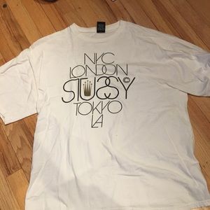 Stussy t shirt
